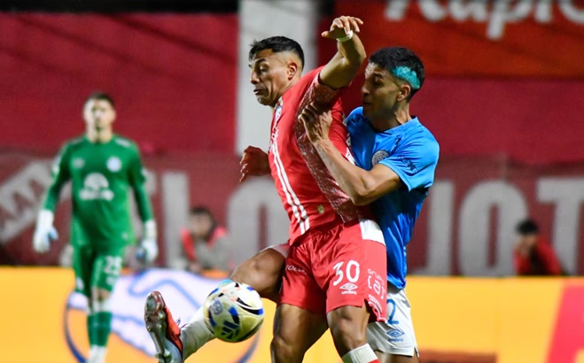 Belgrano venció en los penales a Argentinos Juniors y jugará con River por la final del Apertura